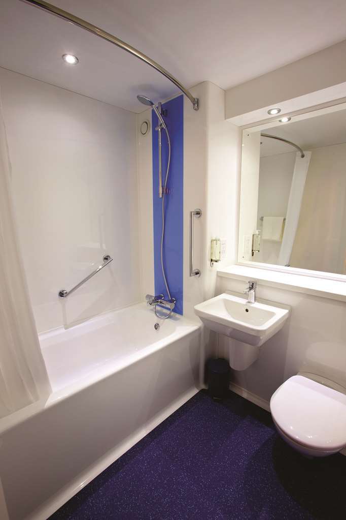 Travelodge Bedford Goldington Road Chambre photo